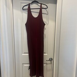 H&M Burgundy Ribbed Tank Maxi Dress